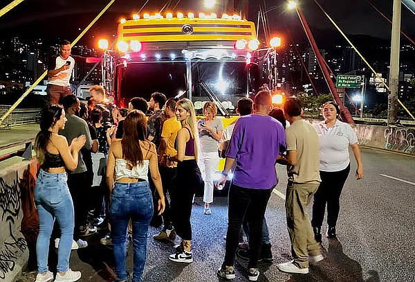 Chiva Rumbera en Medellín 