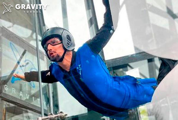 GRAVITY TUNNEL:  4 Vuelos para Niños y Adultos