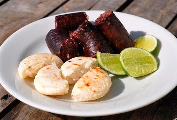 Entrada + 2 Platos de Paella + 2 Cócteles en El Retiro 
