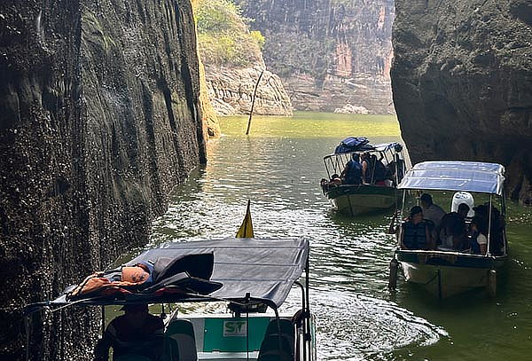 Recorrido por la Represa de Prado Tolima + Transporte 