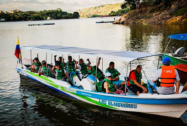 Recorrido por la Represa de Prado Tolima + Transporte 