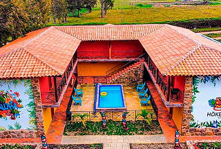 La Pintada - Ant: Hospedaje para 2 + Desayuno + Piscina