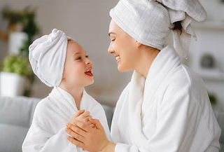 Dia de Spa Mamá e Hija con Jacuzzi Espumoso + Reflexología 