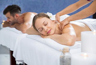 Spa Relajante en Pareja con Jacuzzi con Hidratación Facial