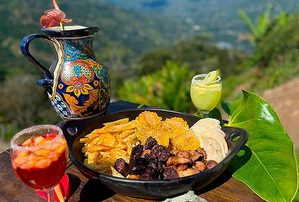 Barbosa Plan Campestre para 2: Picada + 2 Bebidas 