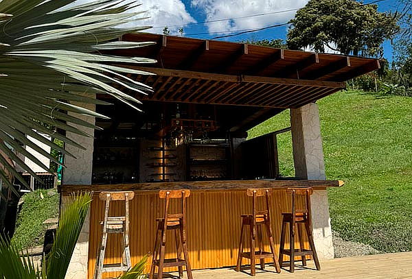 Copacabana: Día de Sol + $40.000 Consumibles en RestoBar 