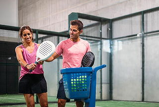 Cancha de PADEL: 1 Hora de Alquiler Para 4 Jugadores 