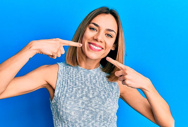Micro Diseño de Sonrisa 6 Bordes en Cofradía