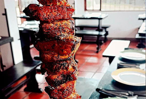 Rodizio ILIMITADO con 14 Cortes de Carne + Acompañamientos