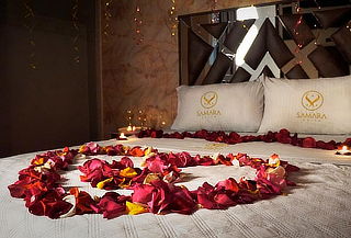 Escapada Romántica 4 Horas en Samara Suites con Decoración
