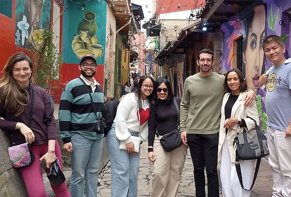 City Tour Bogotá: Candelaria + Usaquén + Zona T y más