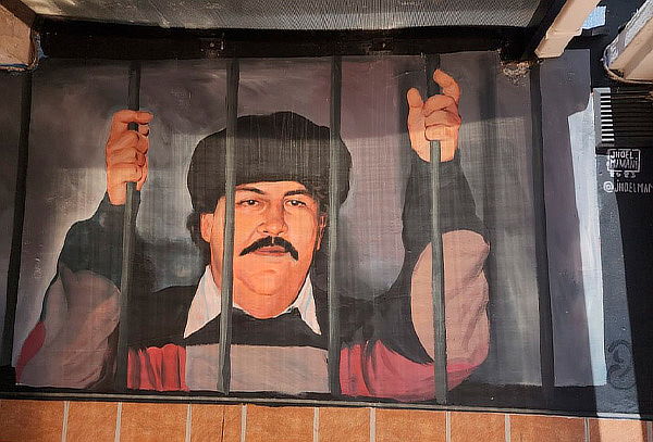 Medellín Tour Privado Comuna 13 ó Tour Pablo Escobar 