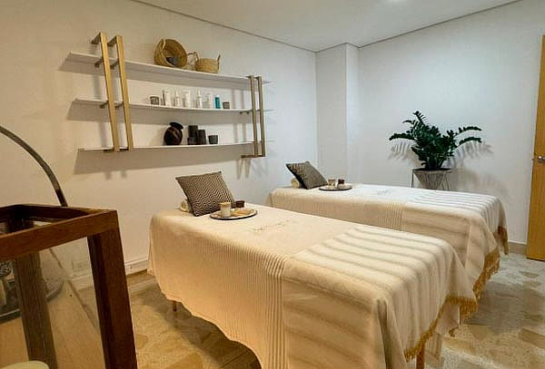 Spa 2 Personas con Masaje Californiano + Circuito Hídrico