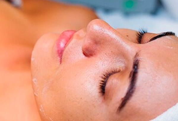 Eliminación de 6 Millium (bolitas de grasa) + Hidratación