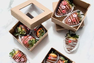 Dulce Trío de Fresas con Chocolate Premium