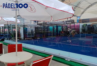 PÁDEL 100: 1 Hora de Alquiler Para 4 Jugadores 
