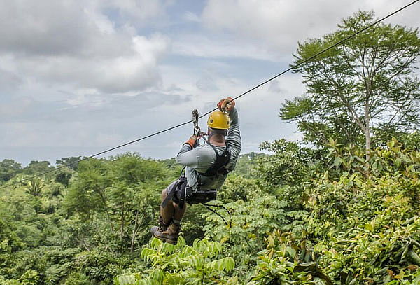 Aventura Extrema: Canopy + Muro de Escalada en San Felix 