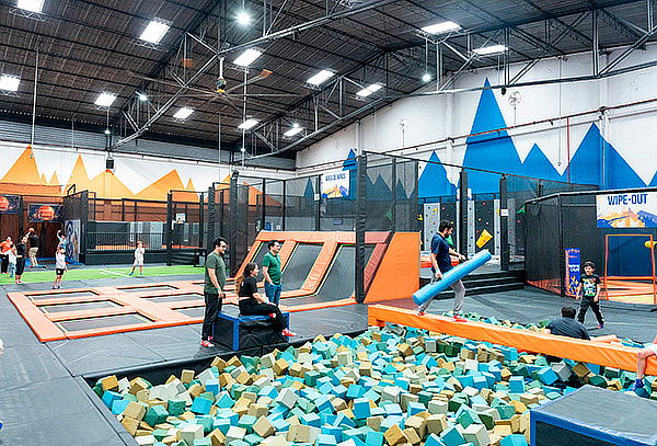 2x1 Summit Adventure Park - Parque de Trampolines 