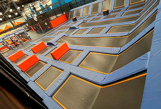 2 Horas de Salto General o Premium en SUMMIT