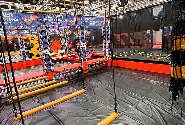 2 Horas de Salto General o Premium en SUMMIT