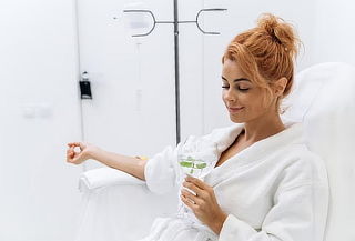 Aplicación de Sueroterapia con Vitaminas