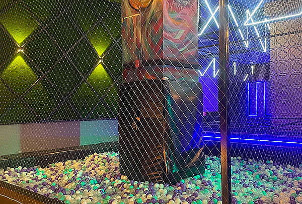 Bowland Pack Premium: Bolos, Trampolín y Mix de Carnes