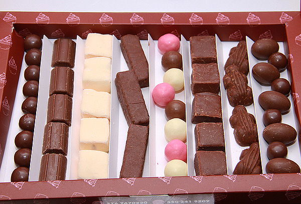 Caja de Chocolates + Mensaje y Foto Personalizada
