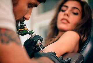 Tatuaje Personalizado en Linea- Negro en Toberin 