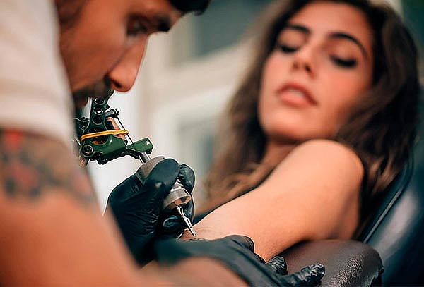 Tatuaje Personalizado en Linea- Negro en Toberin 