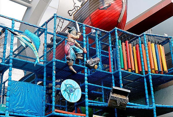 PLAYLAND - Tarjeta Magenta de 2 Horas + Combo Crispeta