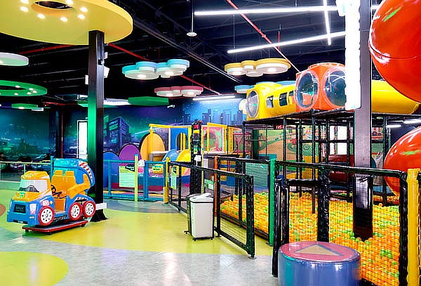 PLAYLAND - Tarjeta Magenta de 2 Horas + Combo Crispeta