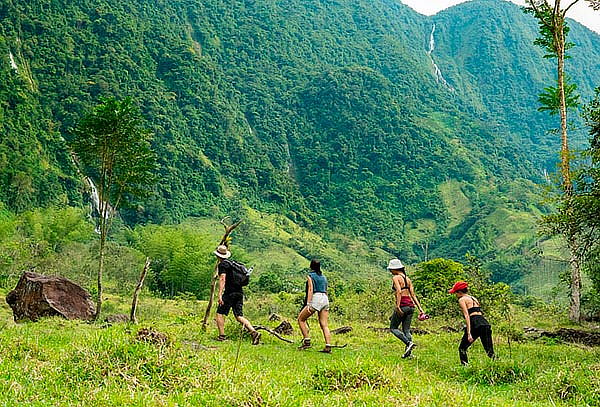 Aventura Senderismo Valle de las Cascadas – Cocorná