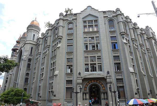 Tour Ruta de Compras en Medellín + Transporte + Guía  