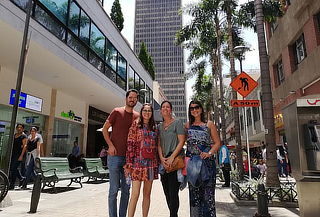 Tour Ruta de Compras en Medellín + Transporte + Guía  