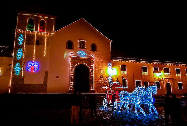 Espíritu Navideño Luces y Juegos Pirotécnicos Villa de Leyva