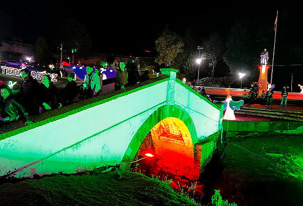 Espíritu Navideño Luces y Juegos Pirotécnicos Villa de Leyva