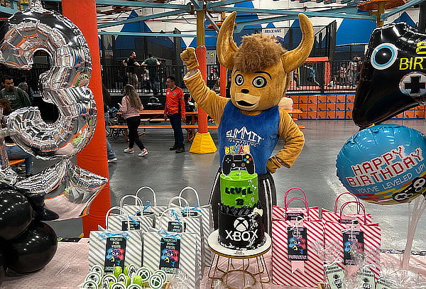 Celebra tu Cumple: Plan para 10 Niños + Atracciones + Comida