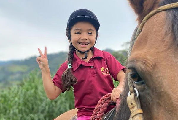 Clases de Chalanería para Niños y Adultos - Arte de Montar