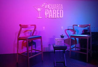 Plan para 2 o 4 Amigos con Cena + Stand Up Comedy