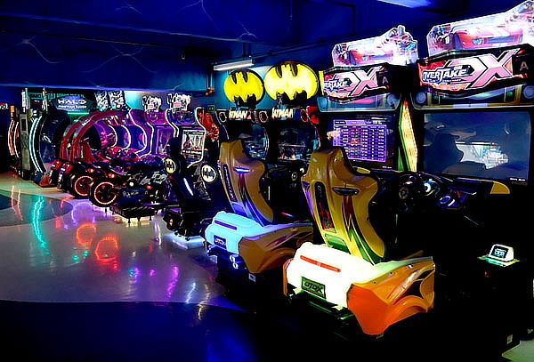 PLAYLAND - Tarjeta Magenta de 2 Horas + Combo Crispeta 