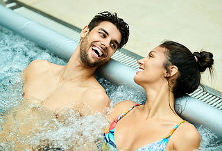 Spa Ritual de Amor con Jacuzzi Espumoso en Modelia