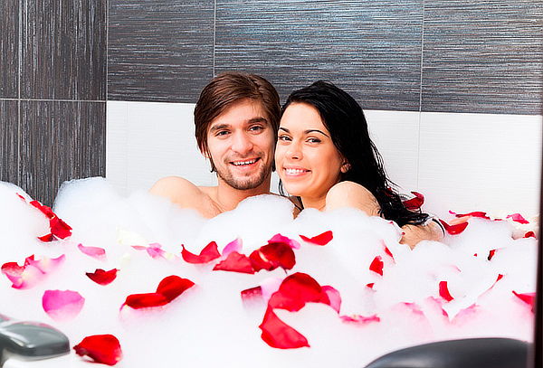 Día de Spa para Pareja Completo con Jacuzzi Galerías