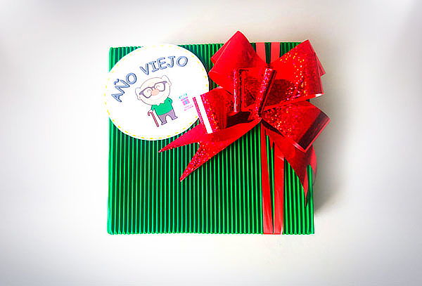 Kit Año Viejo para Quemar el 31 de Diciembre