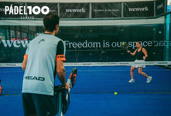 PÁDEL 100: 1 Hora de Alquiler Para 4 Jugadores 