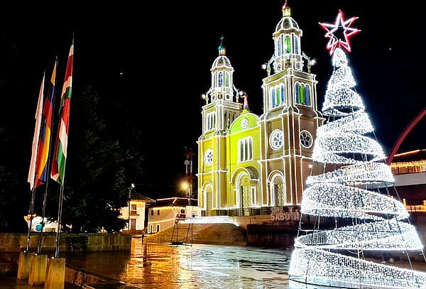 Tour de Alumbrados Boyacenses Chiquinquirá Ráquira y mas 