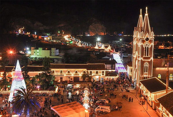 Tour de Alumbrados Boyacenses Chiquinquirá Ráquira y mas 
