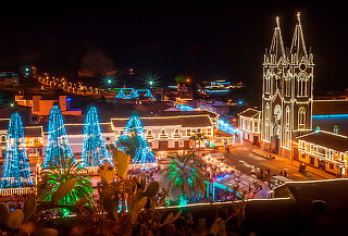 Tour Alumbrados Navideños por Boyacá: Corrales + Nobsa