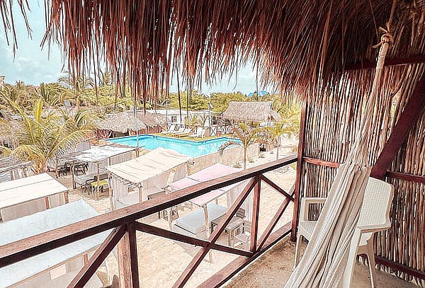 Cartagena Isla Tierra Bomba: Hospedaje para 2 ó 4 + Desayuno