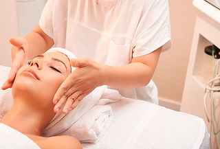 Limpieza Facial + Bioestimulación + Metaloterapia Facial