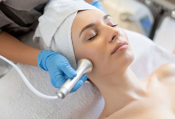 Rejuvenecimiento Avanzado Dermapen + Terapia Intracelular